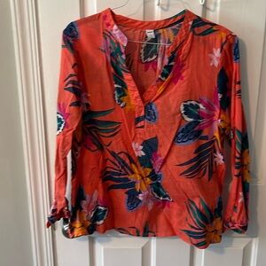 Light weight summer shirt